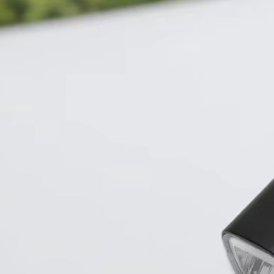 مصباح دراجة كهربائية قابل لإعا - مراجعة Rechargeable Bicycle Headlight 1000 Lumen وسعره